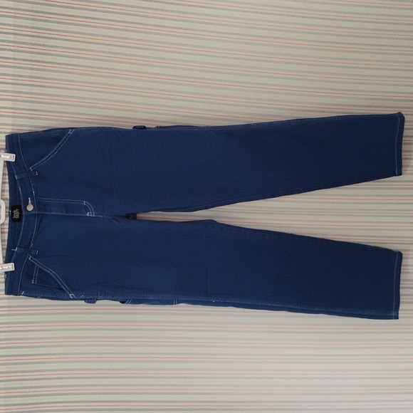 Simple Society Denim - Simple Society Cargo Jeans     Size 7/28